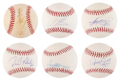 Lot #754 NY Yankees: Pitchers (6) Signed Baseballs - Image 1