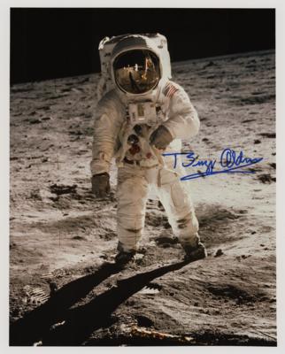 Lot #405 Buzz Aldrin Signed Photograph