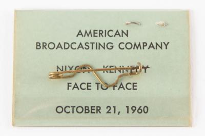 Lot #70 John F. Kennedy: Kennedy/Nixon Debate Press Badge and (8) Campaign Pins - Image 2