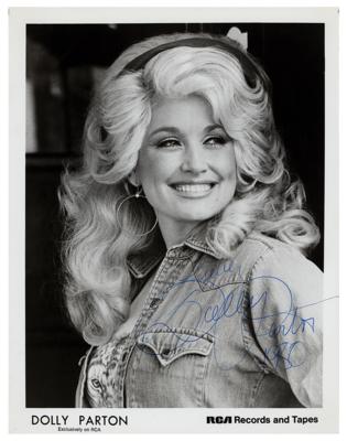 Lot #2287 Dolly Parton Signed Photograph - Image 1