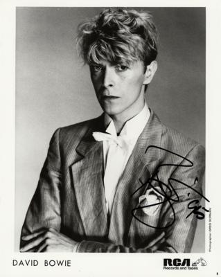 Lot #2259 David Bowie Signed Photograph