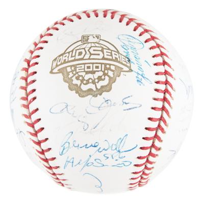 Lot #630 NY Yankees: 2001 Team-Signed Baseball - Image 2