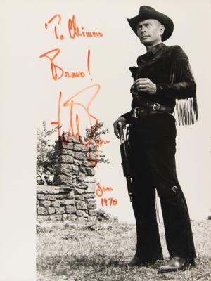 Lot #581 Yul Brynner Signed Photograph
