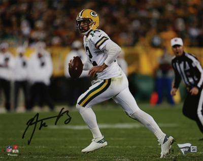 Lot #845 Aaron Rodgers Signed Photograph