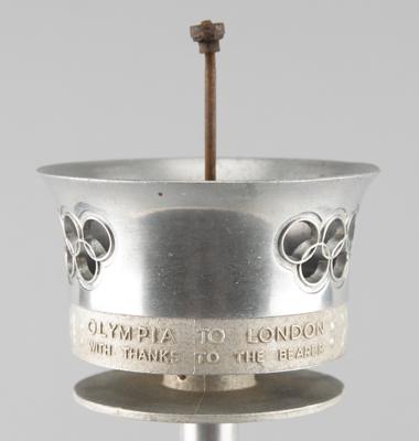 Lot #4002 London 1948 Summer Olympics Torch - Image 5