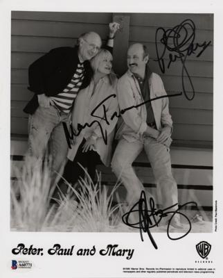 Lot #635 Peter, Paul, and Mary Signed Photograph - Image 1
