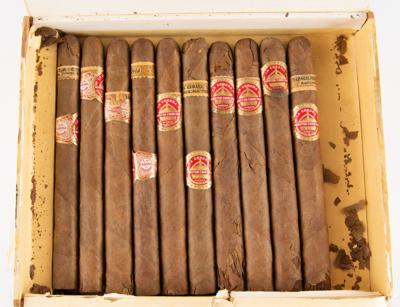 Lot #147 Winston Churchill's Box of (10) Cigars - Image 8