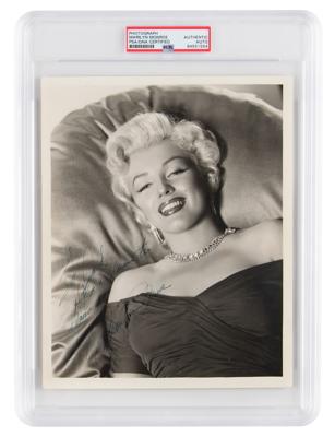 Lot #523 Marilyn Monroe Signed Photograph