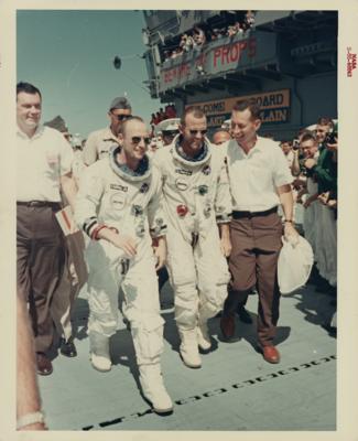 Lot #291 Gemini 5 Original 'Type 1' Photograph