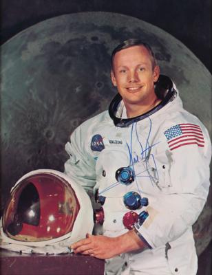 Lot #7278 Neil Armstrong Signed Photograph - Image 2