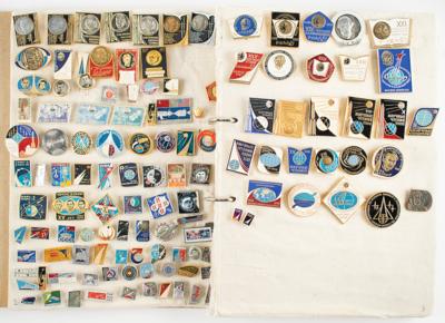 Lot #7727 Soviet Union Space Pins Collection of (500+) - Image 2