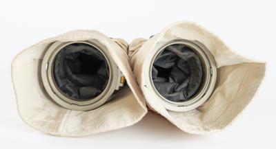 Lot #7738 Musa Manarov's Flown Soyuz TM-4 Space Suit Gloves - Image 8