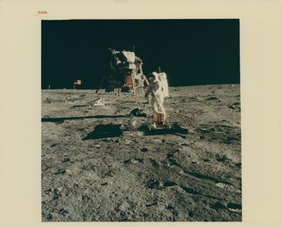 Lot #7309 Apollo 11: Buzz Aldrin Original 'Type 1' Photograph - Image 1