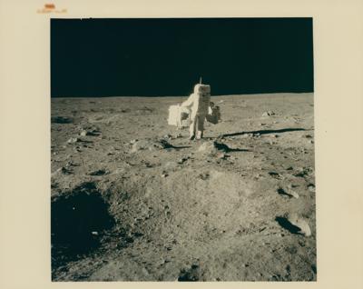 Lot #7311 Apollo 11: Buzz Aldrin Original 'Type 1' Photograph - Image 1