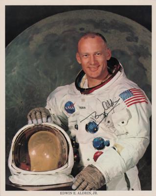 Lot #334 Buzz Aldrin Signed Photograph