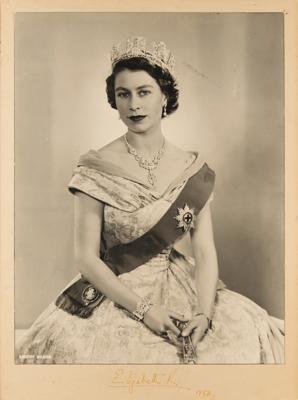 Lot #129 Queen Elizabeth II Signed Photograph - Image 1