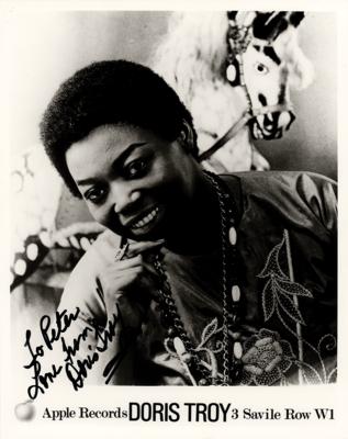 Lot #8252 Doris Troy Signed Photograph - Image 1