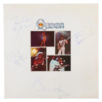 Lot #8181 Queen Signed 1977 European Summer Tour Program - Image 1
