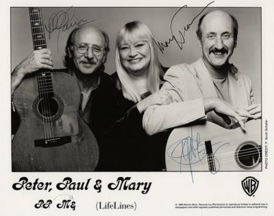 Lot #1629 Peter, Paul and Mary Signed Photograph - Image 1