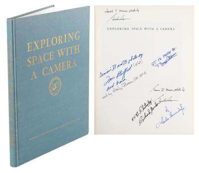 Lot #55 Gemini Astronauts (6) Signed Book