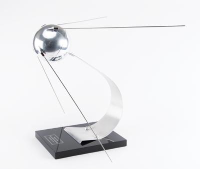 Lot #97 Sputnik 1 Model - Image 2
