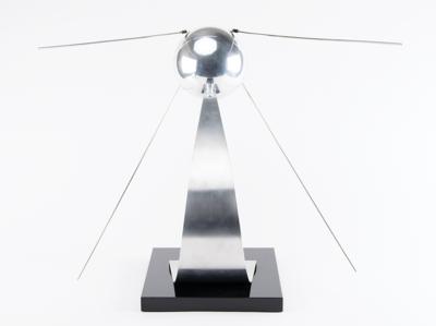 Lot #97 Sputnik 1 Model - Image 4