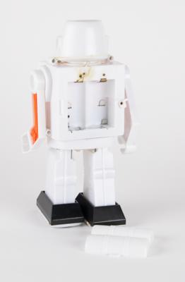 Lot #234 Vintage Galoob Galaxy Warrior Robot from the collection of Andres Serrano - Image 3