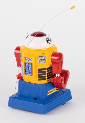 Lot #254 Vintage Radirobo Robot by Yonezawa from the collection of Andres Serrano - Image 2