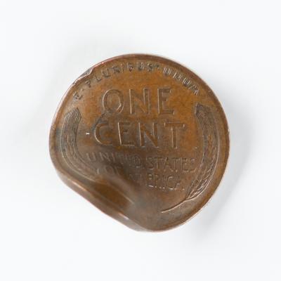 Lot #156 Annie Oakley Signature and Shot Penny - Image 3