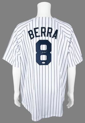 Lot #910 Yogi Berra Signed Baseball Jersey - Image 1