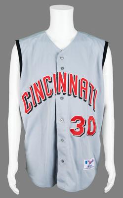 Lot #929 Ken Griffey, Jr. Signed Baseball Jersey - Image 3