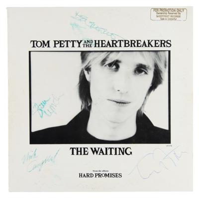 Lot #734 Tom Petty and the Heartbreakers Signed Single Album for 'The Waiting' - Image 1