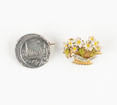 Lot #6185 Paris 1900 and St. Louis 1904 Exhibition Pins (Early Modern Olympic Games) - Image 1
