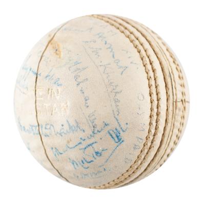 Lot #6261 London 1948 Summer Olympics Pakistan Team-Signed Field Hockey Ball - From the Collection of IOC Member James Worrall - Image 4
