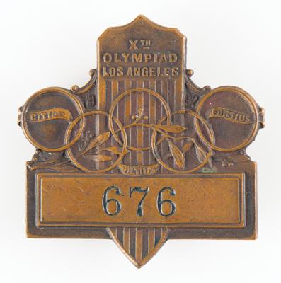 Lot #6218 Los Angeles 1932 Summer Olympics Bronze Competitor's Badge - Image 1