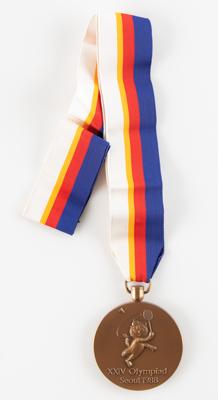 Lot #6139 Seoul 1988 Summer Olympics Bronze Winner's Medal for Badminton - Image 2