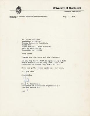 Lot #393 Neil Armstrong, Gene Cernan, and James Lovell (3) Typed Letters Signed - Image 2