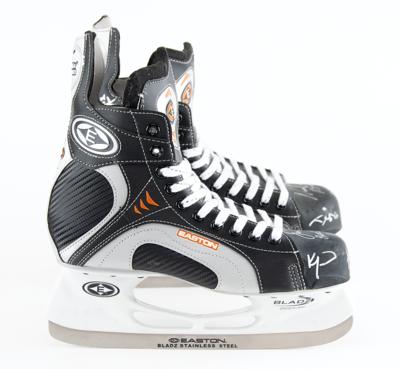 Lot #846 Miracle on Ice (2) Signed Ice Skates - Image 2