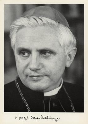 Lot #302 Pope Benedict XVI Signed Photograph - Image 1