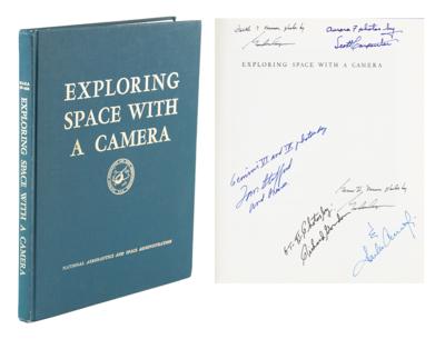 Lot #395 Gemini Astronauts (5) Signed Book
