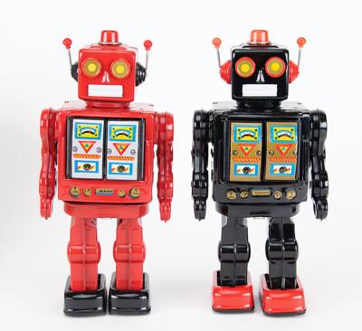 Lot #841 Vintage Toy Robots (53) from the Collection of Andres Serrano - Image 33