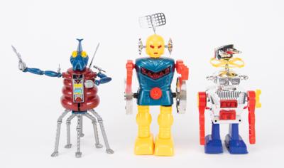 Lot #841 Vintage Toy Robots (53) from the Collection of Andres Serrano - Image 66