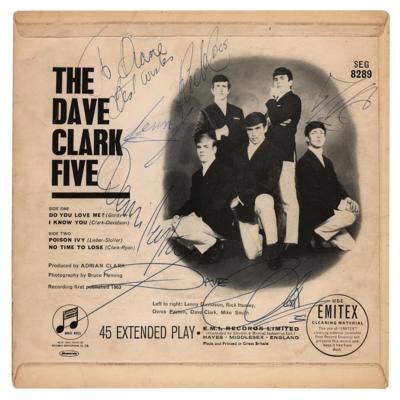 Lot #633 Dave Clark Five Signed 45 RPM Record - Image 1
