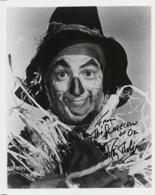 Lot #877 Wizard of Oz: Ray Bolger Signed Photograph - Image 1