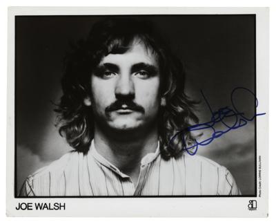 Lot #635 The Eagles: Joe Walsh Signed Photograph - Image 1