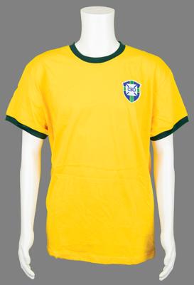Lot #930 Pele Signed Soccer Jersey - Image 3
