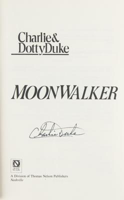 Lot #333 Apollo Astronauts (4) Signed Books - Image 4