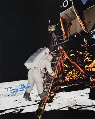 Lot #319 Buzz Aldrin Signed Photographic Print