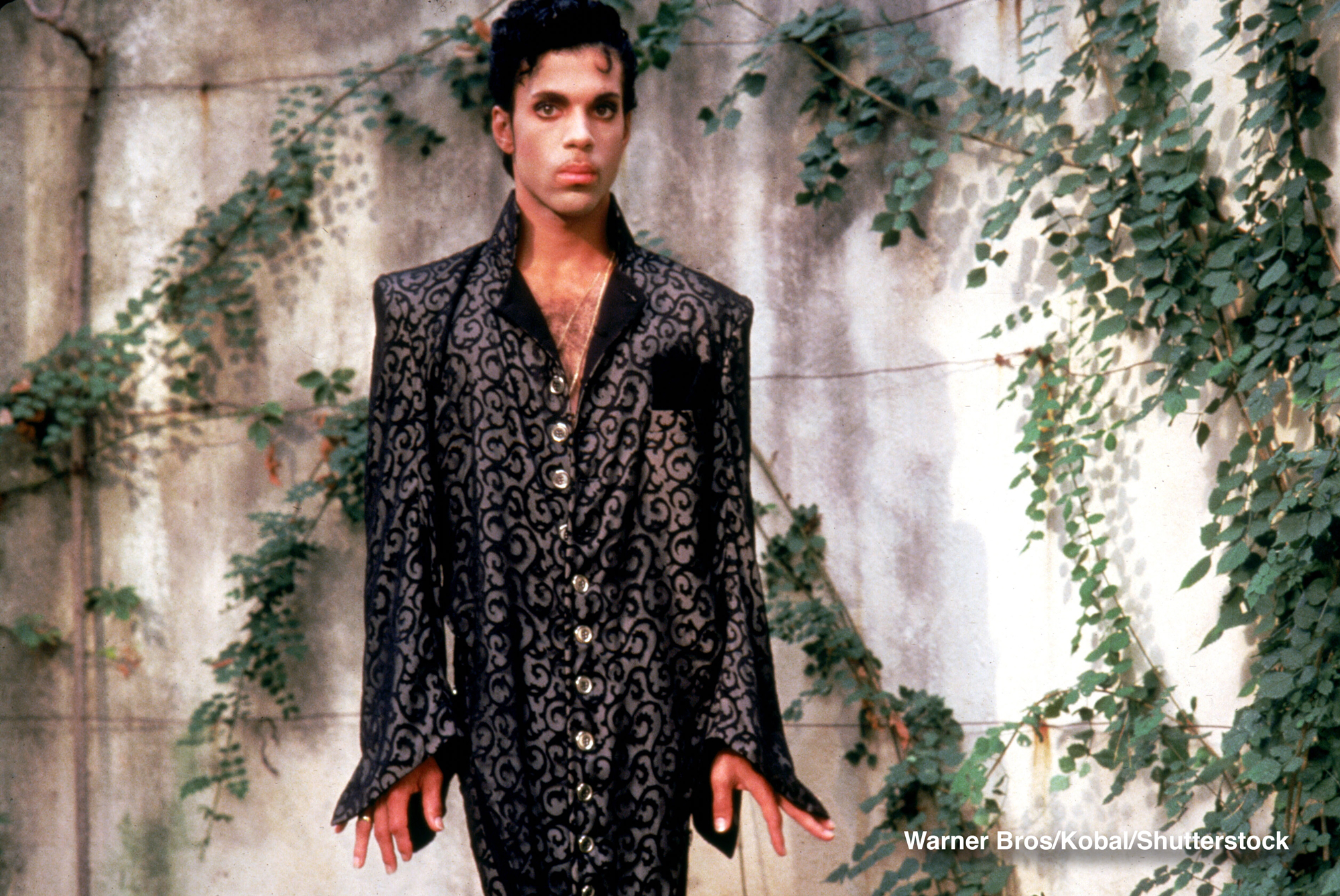 Lot #8032 Prince's Screen-Worn Outfit from Under the Cherry Moon - Image 6