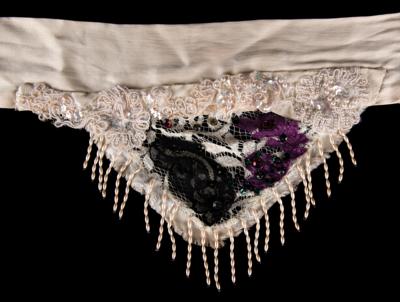 Lot #8010 Prince's Screen- and Stage-Worn 'Purple Rain' White Silk Beaded Mask - Image 4